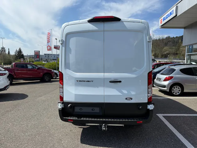 Ford Transit Van DCiV 363 L3H2 2.0 TDCi 130 7 Sitze