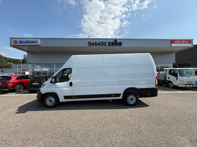 Citroën Jumper 35+ 2.2 BlueHDi 180PS L4H3 EAT8 270° Apple Car-Play alle Assistenten Beste Ausstattung im Angebot. Alle Grössen verfügbar