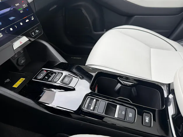 Honda e:Ny1 Advance Garantie bis 30.05.2029 und Gratis Service bis 29.05.2029