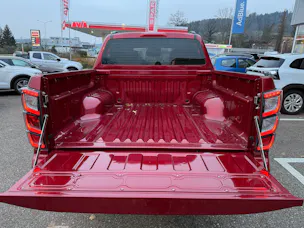 Isuzu D-MAX 1.9 CrewCab N60 Nitro Sport 4x4 Automat 5 JAHRE GARANTIEBei Garage Zöllig Finanzierung OHNE Zins möglich