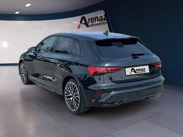 Audi A3 Sportback 35 TFSI S line Attraction S-tronic