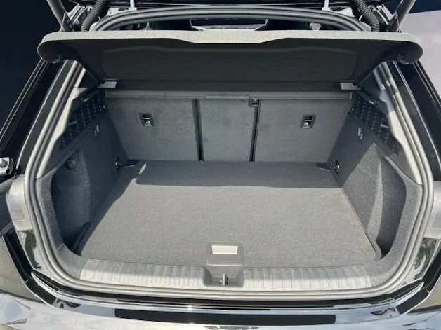 Audi A3 Sportback 35 TFSI S line Attraction S-tronic