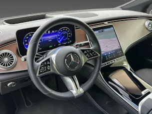 Mercedes-Benz EQE 350+