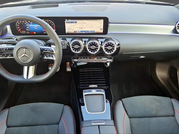 Mercedes-Benz A 250 4Matic 8G-DCT