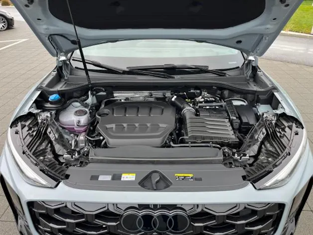 Audi Q3 SUV TFSI quattro 195 kW S tronic