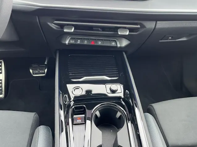 Audi Q3 SUV TFSI quattro 195 kW S tronic