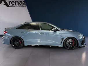 Audi LA VOITURE COMPACTE HAUT DE GAMME ULTIME - LIMITED ABT RS3-R DISPOSE DE 500 CH ET D’UN ENSEMBLE AÉRODYNAMIQUE EN CARBONE
