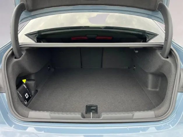 AUDI LA VOITURE COMPACTE HAUT DE GAMME ULTIME - LIMITED ABT RS3-R DISPOSE DE 500 CH ET D’UN ENSEMBLE AÉRODYNAMIQUE EN CARBONE