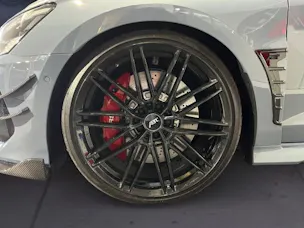 Audi LA VOITURE COMPACTE HAUT DE GAMME ULTIME - LIMITED ABT RS3-R DISPOSE DE 500 CH ET D’UN ENSEMBLE AÉRODYNAMIQUE EN CARBONE