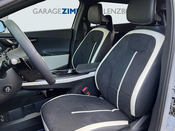 Fahrzeugbild 9 Fahrzeugbild 9