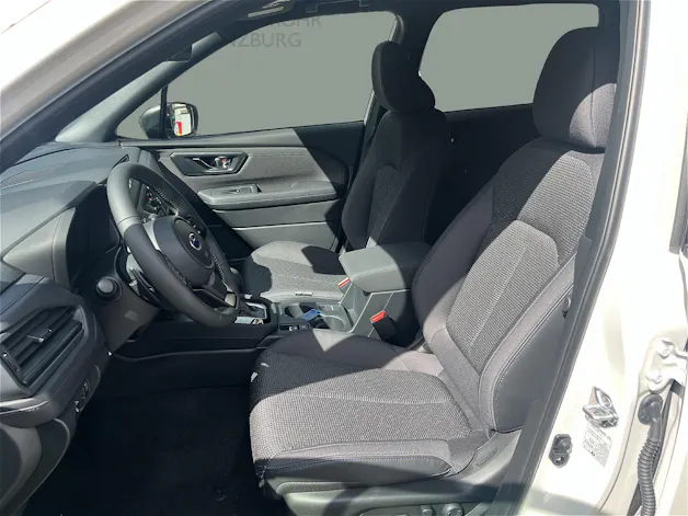 Subaru Forester 2.0i e-Boxer Swiss Plus Lineartronic