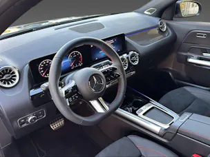 Mercedes-Benz GLA 220d 4M Swiss Star
