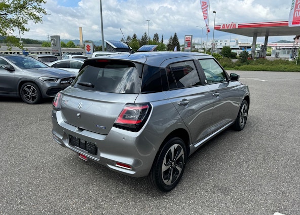 Vehicle image 6 Vehicle image 6