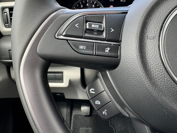 Vehicle image 11 Vehicle image 11