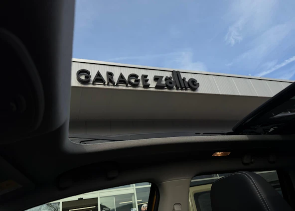 image du véhicule 18 image du véhicule 18