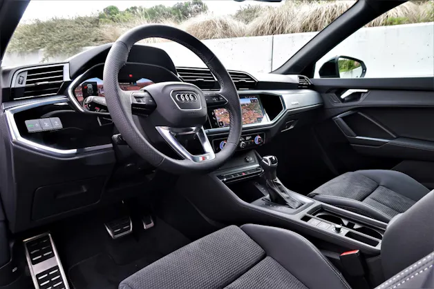 Audi Q3 35 TFSI S line Attraction S-tronic