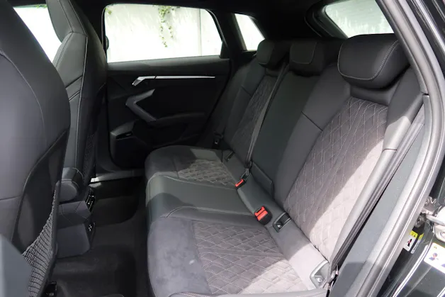 Audi A3 Sportback 35 TFSI S line Attraction S-tronic