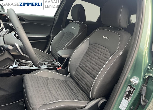 Vehicle image 12 Vehicle image 12