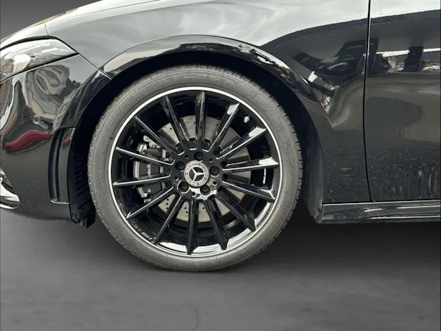 Mercedes-Benz A 250 AMG Line 4Matic