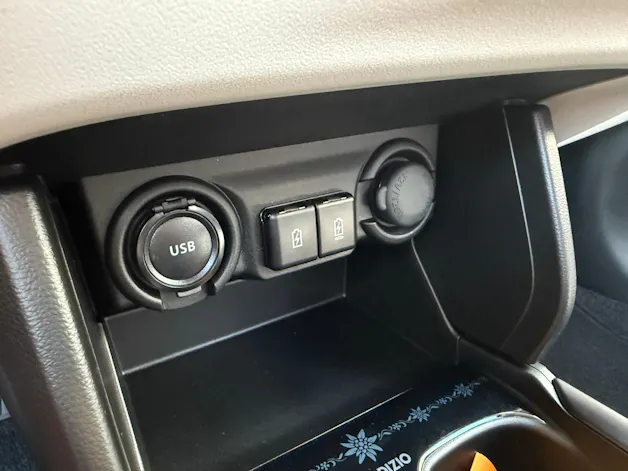 Suzuki Swift 1.2 Tradizio Top Hybrid CVT
