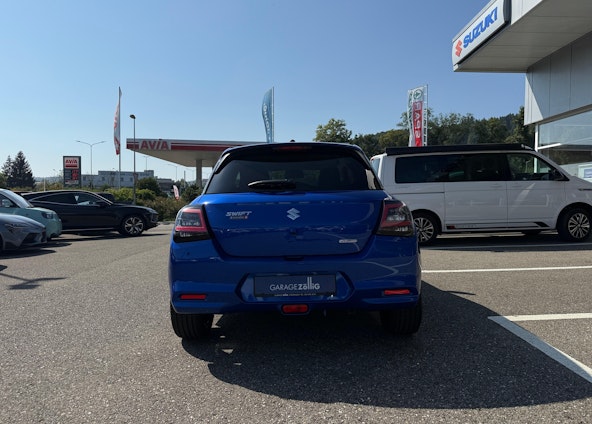 Vehicle image 5 Vehicle image 5