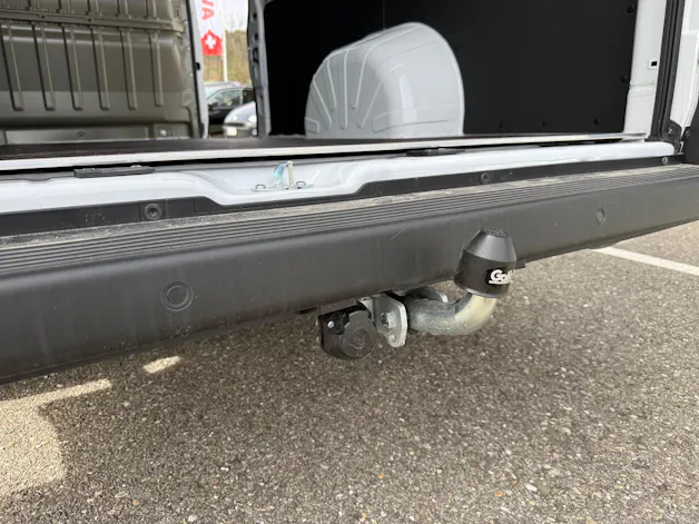 Fiat Ducato Maxi 35 L4H3 2.2MTJ 180PS 3T AHK, 270°Tür, Holzboden, Doppelairbag, Kamera