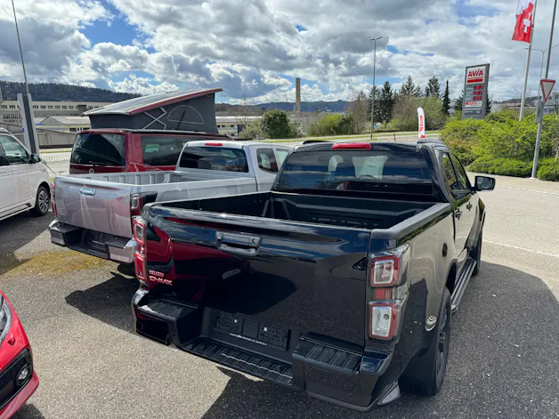 Isuzu D-MAX 1.9 CrewCab N60 Nitro Sport 4x4 Automat 5 JAHRE GARANTIE Nur bei Garage Zöllig - Finanzierung OHNE Zins möglich!