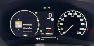 Honda HR-V e:HEV 1.5l Advance Crystal Red, Urban Grau vorrätig 1.9% Leasing Aktion unschlagbar mit 8 Jahren Garantie