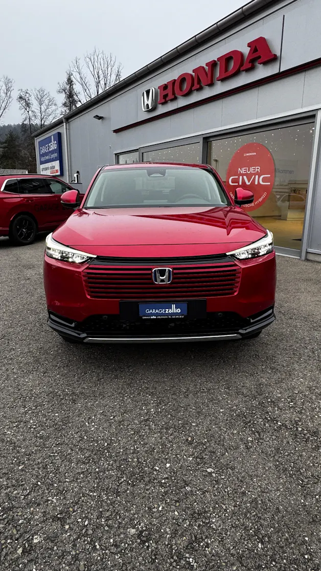 Honda HR-V e:HEV 1.5l Advance Crystal Red, Urban Grau vorrätig 1.9% Leasing Aktion unschlagbar mit 8 Jahren Garantie