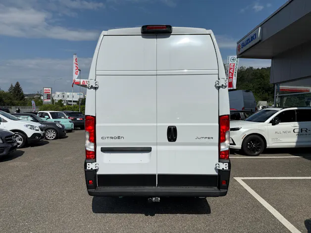 Citroën Jumper 35+ 2.2 BlueHDi 180PS L4H3 270° DAB Lederlenkrad alle Assistenten Top Aust. Alle Grössen verfügbar