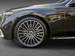 Mercedes-Benz E 220 d T 9G-Tronic