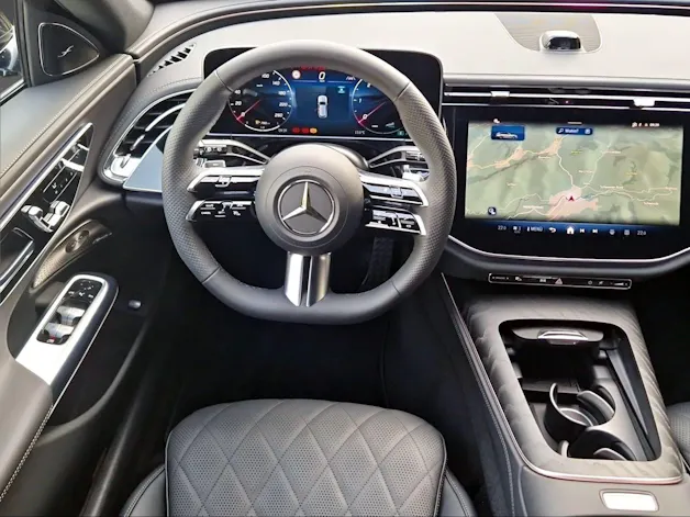 Mercedes-Benz E 220 d T 9G-Tronic