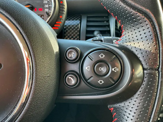 Mini Mini Cooper SD Nur bei uns - GARANTIE Motor und Getriebe für 12 Monate oder 15'000 km!