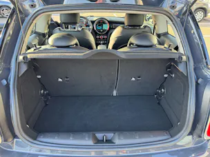 Mini Mini Cooper SD Nur bei uns - GARANTIE Motor und Getriebe für 12 Monate oder 15'000 km!