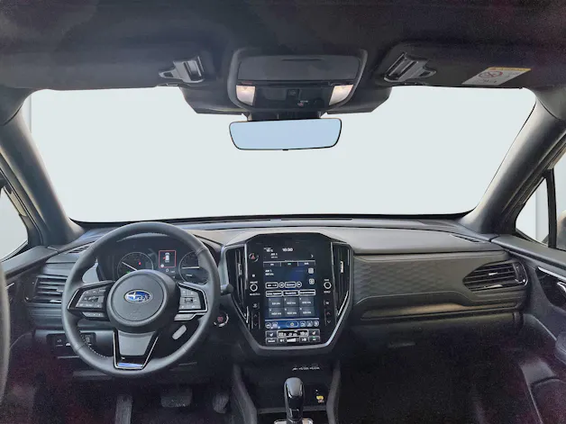 Subaru Forester 2.0i e-Boxer Luxury Lineartronic