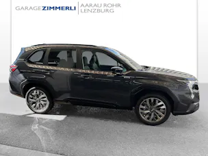 Subaru Forester 2.0i e-Boxer Luxury Lineartronic
