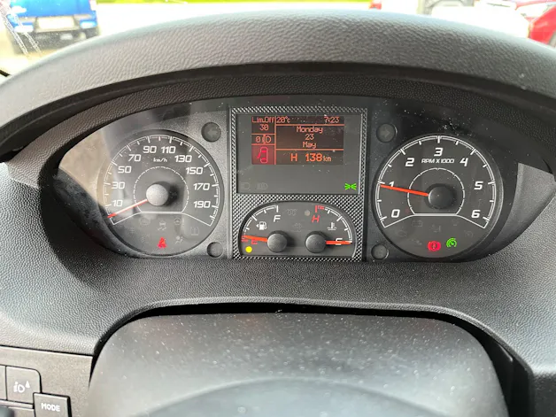 Citroën Jumper 35 2.2BHDI 140PS L3H2 7 Sitze, GARANTIE 4 JAHRE, Nur bei uns - Finanzierung OHNE Zins möglich! Alle Grössen verfügbar!
