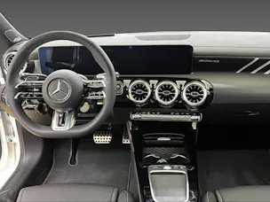 Mercedes-Benz CLA 35 AMG 4Matic 8G-DCT