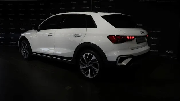 Audi A3 allstreet TFSI 110 kW Attraction S tronic
