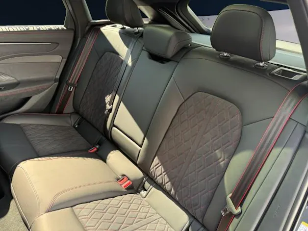 Audi A6 Avant TFSI quattro 270 kW S tronic