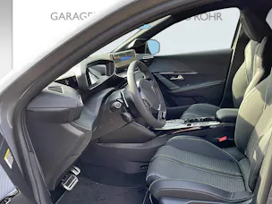 Peugeot 208 1.2 MHEV 136 GT