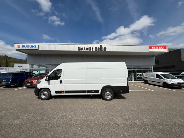 Citroën Jumper 35+ 2.2 BlueHDi 180PS L4H2 2 Airbag Kamera 270°Tür Doppelblattfedern AHK 3T Holzboden, alle Grössen verfügbar!