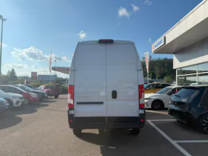 Citroën Jumper 35+ 2.2 BlueHDi 140 L3H3 Ersatzrad, 270° Türen Doppelairbag, AHK 3T, alle Grössen an Lager