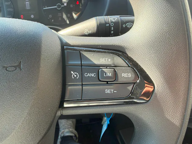 Citroën Jumper 35+ 2.2 BlueHDi 140 L3H3 Ersatzrad, 270° Türen Doppelairbag, AHK 3T, alle Grössen an Lager