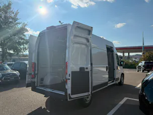 Citroën Jumper 35+ 2.2 BlueHDi 140 L3H3 Ersatzrad, 270° Türen Doppelairbag, AHK 3T, alle Grössen an Lager
