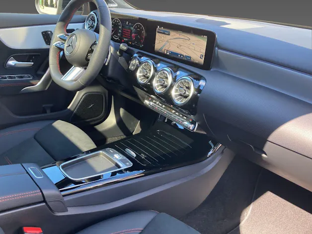 Mercedes-Benz A 250 4Matic 8G-DCT