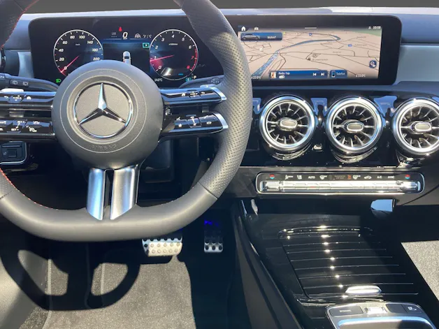 Mercedes-Benz A 250 4Matic 8G-DCT