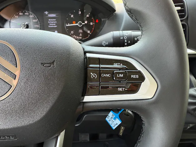 Citroën Jumper 35+ 2.2 BlueHDi 180PS L4H3 Ersatzrad Lederlenkrad 270° Türen Armlehne, Alle Grössen verfügbar!