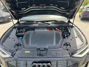 Audi e-tron 55 S Line quattro