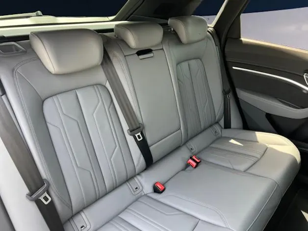 Audi e-tron 55 S Line quattro